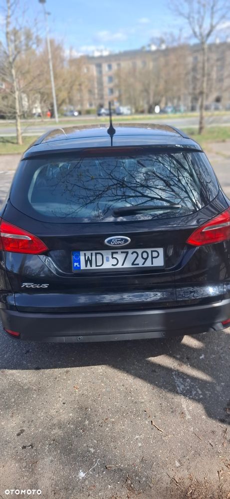 Ford Focus 1.5 TDCi SYNC Edition ASS - 4