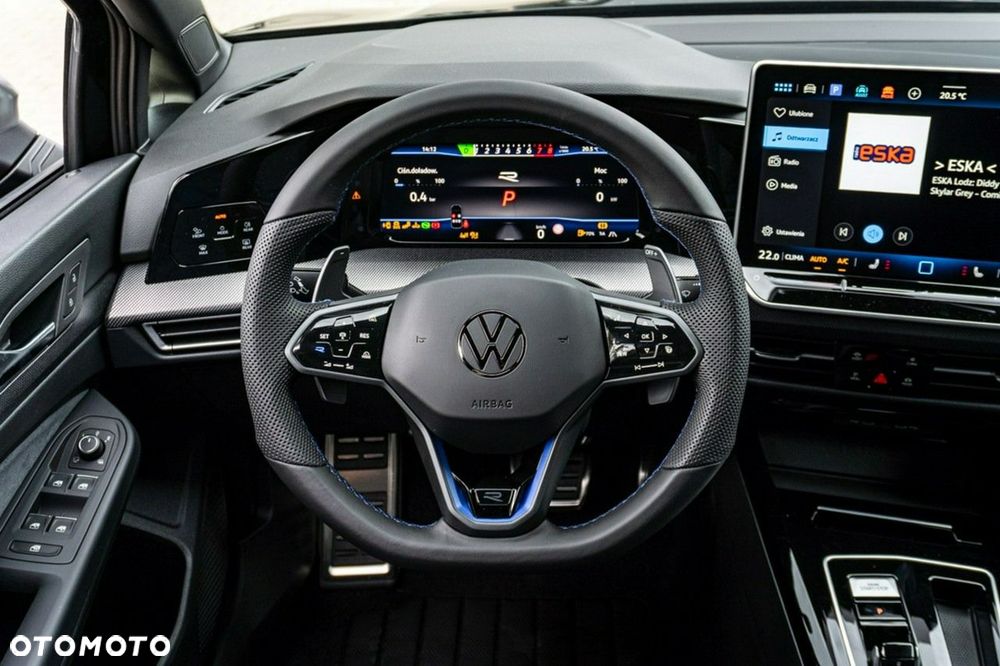 Volkswagen Golf - 25
