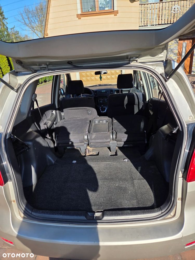 Toyota Corolla Verso 1.6 Terra - 9