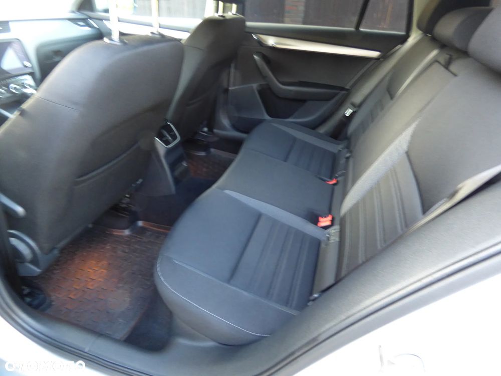 Skoda Octavia - 19