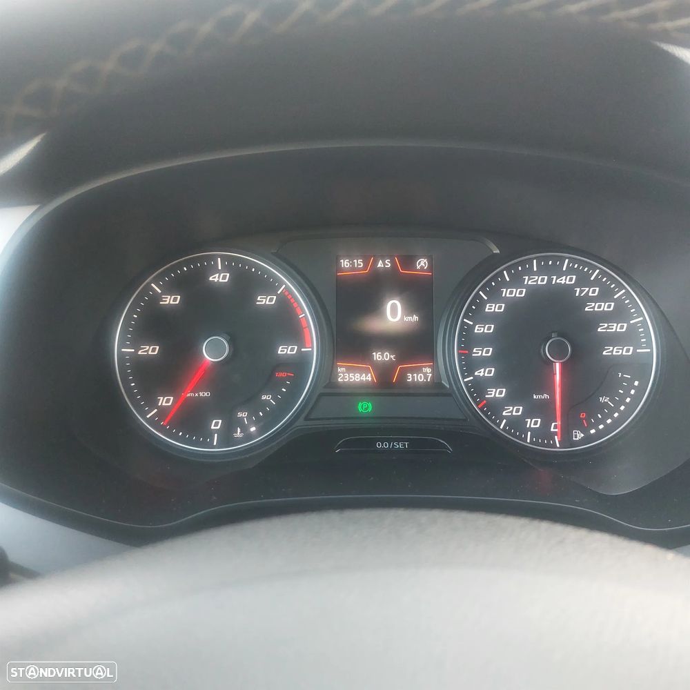 SEAT Leon ST 1.6 TDI Style S/S - 9