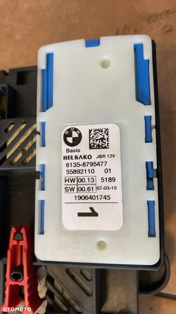 BMW G20 G21 SKRZYNKA BEZPIECZNIKÓW ROZDZIELACZ PRĄDU 8715719 8795477 - 3