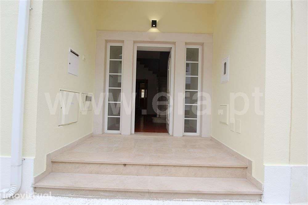 Moradia Geminada T4; Palmela - Grande imagem: 3/40