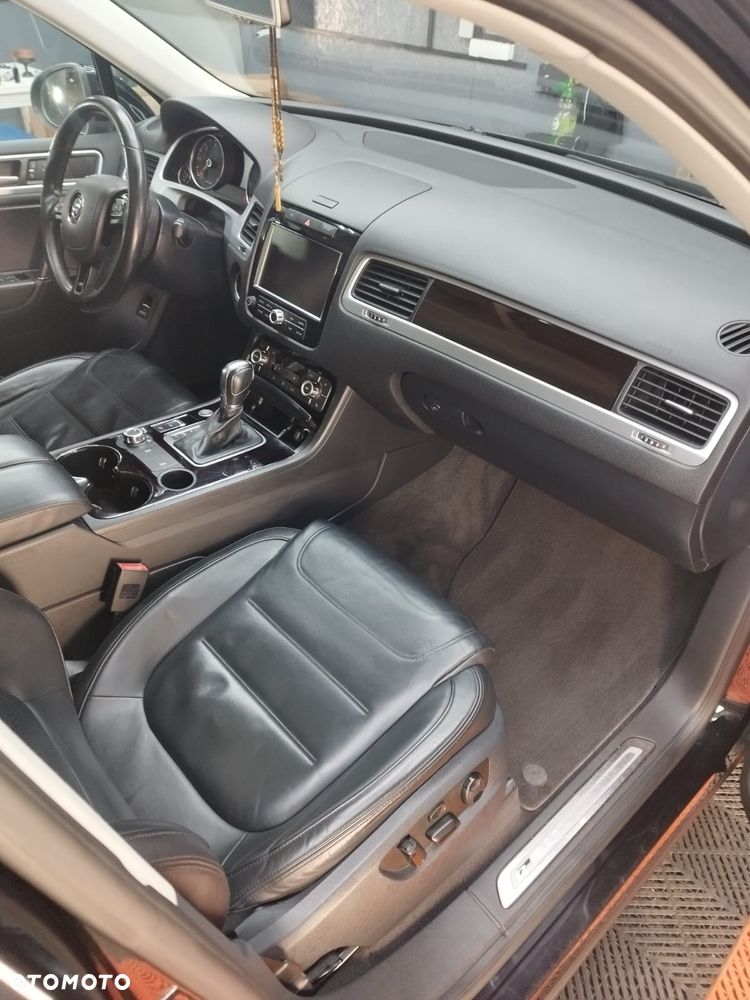 Volkswagen Touareg - 9