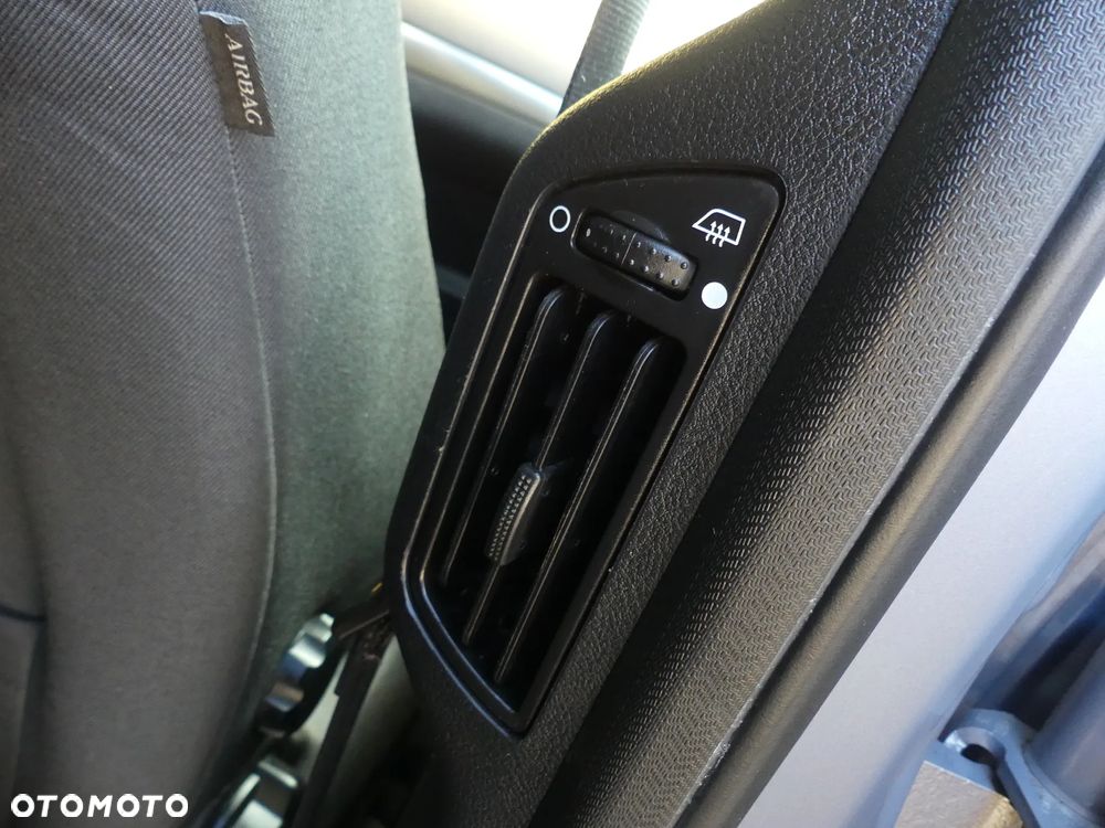 Ford S-Max 2.0 TDCi DPF Trend - 17