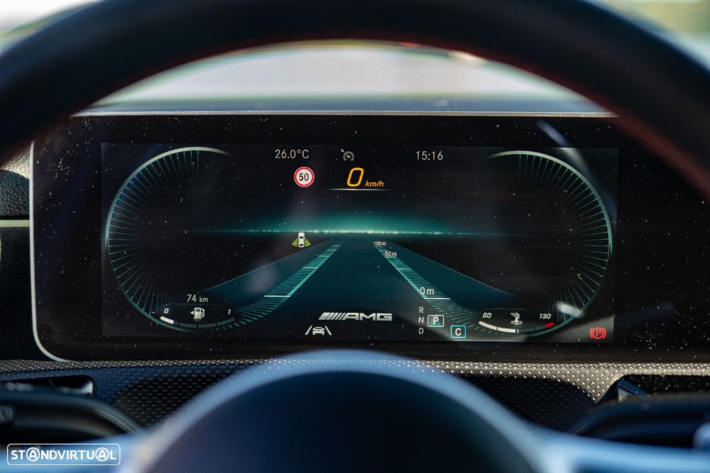 Mercedes-Benz A 35 AMG 4Matic - 22