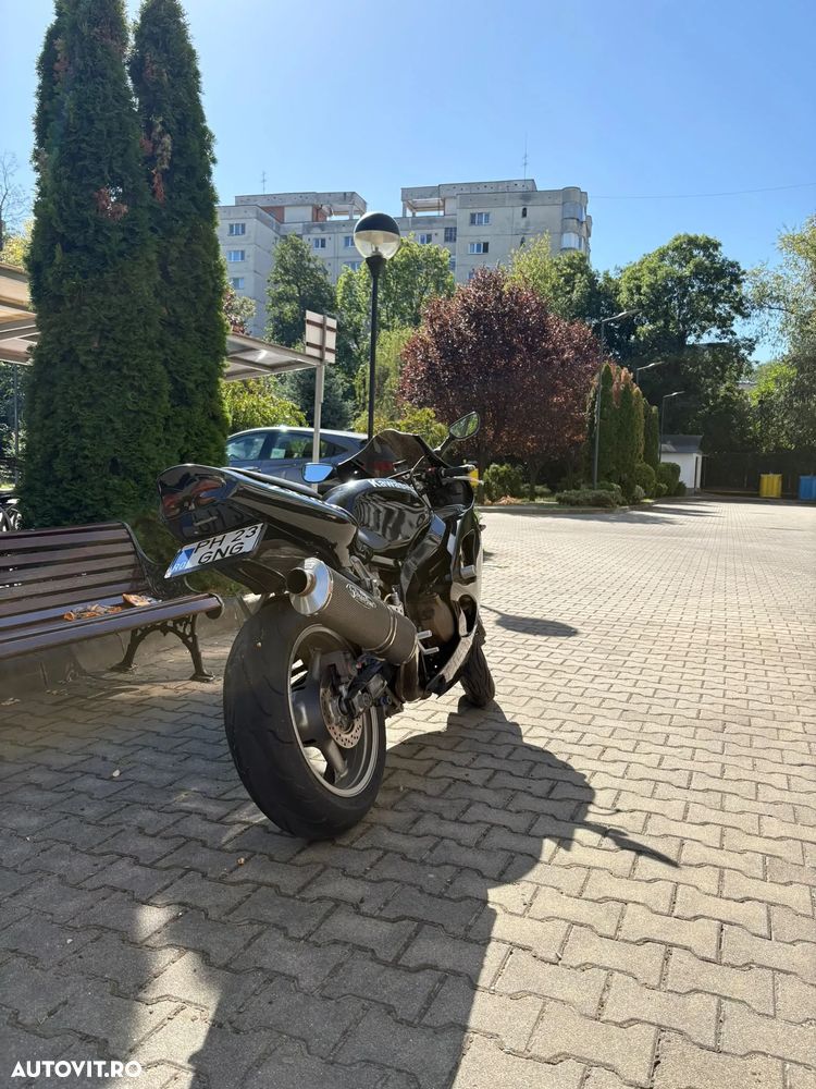 Kawasaki ZX-6R Ninja - 4