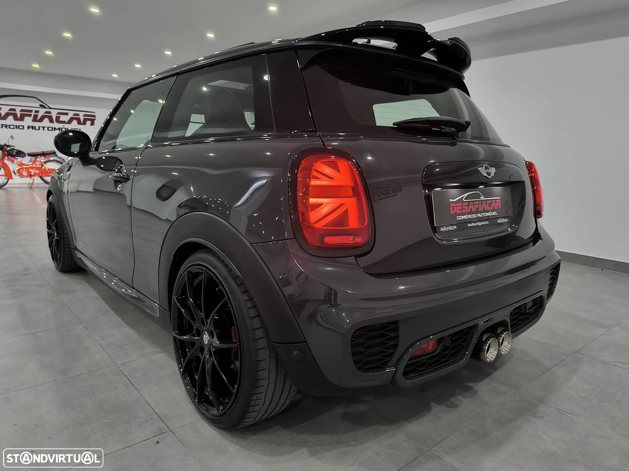 MINI 3 Portas John Cooper Works Sport Aut. - 16