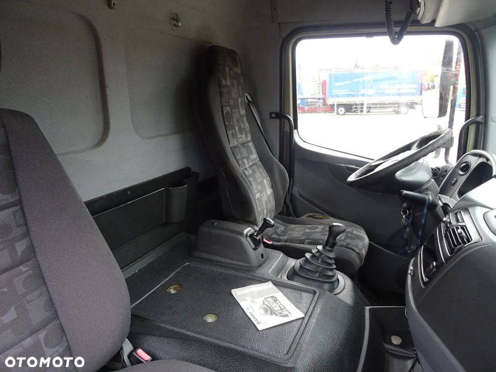 Mercedes-Benz Atego - 16