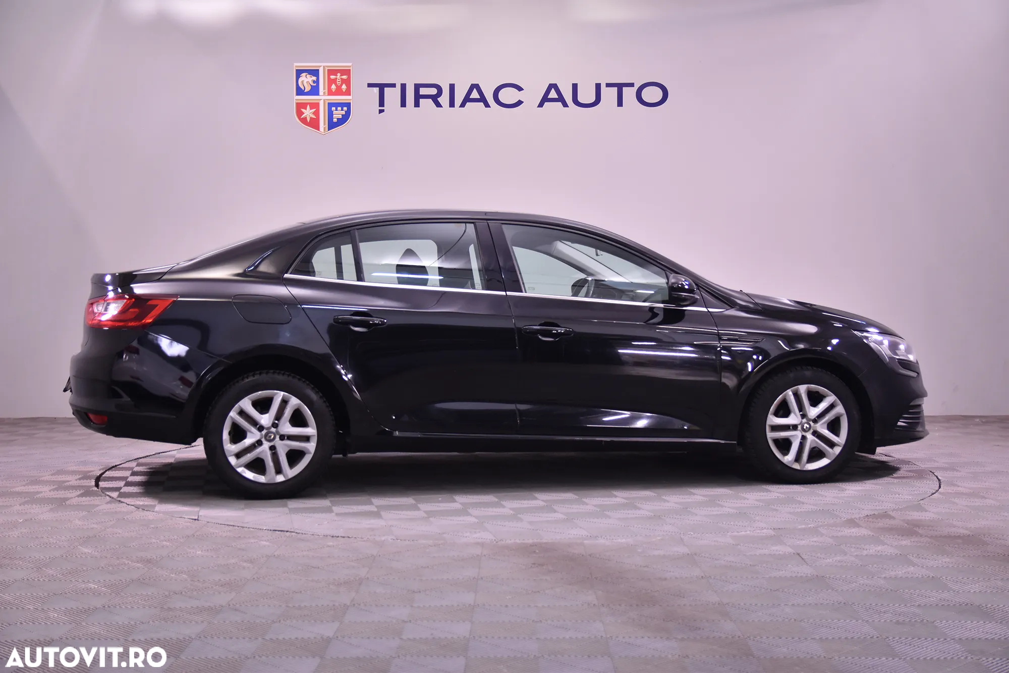 Renault Megane - 6