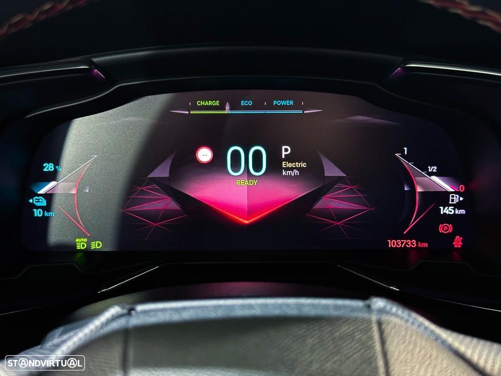 DS DS7 Crossback E-Tense Performance Line EAT8 - 28