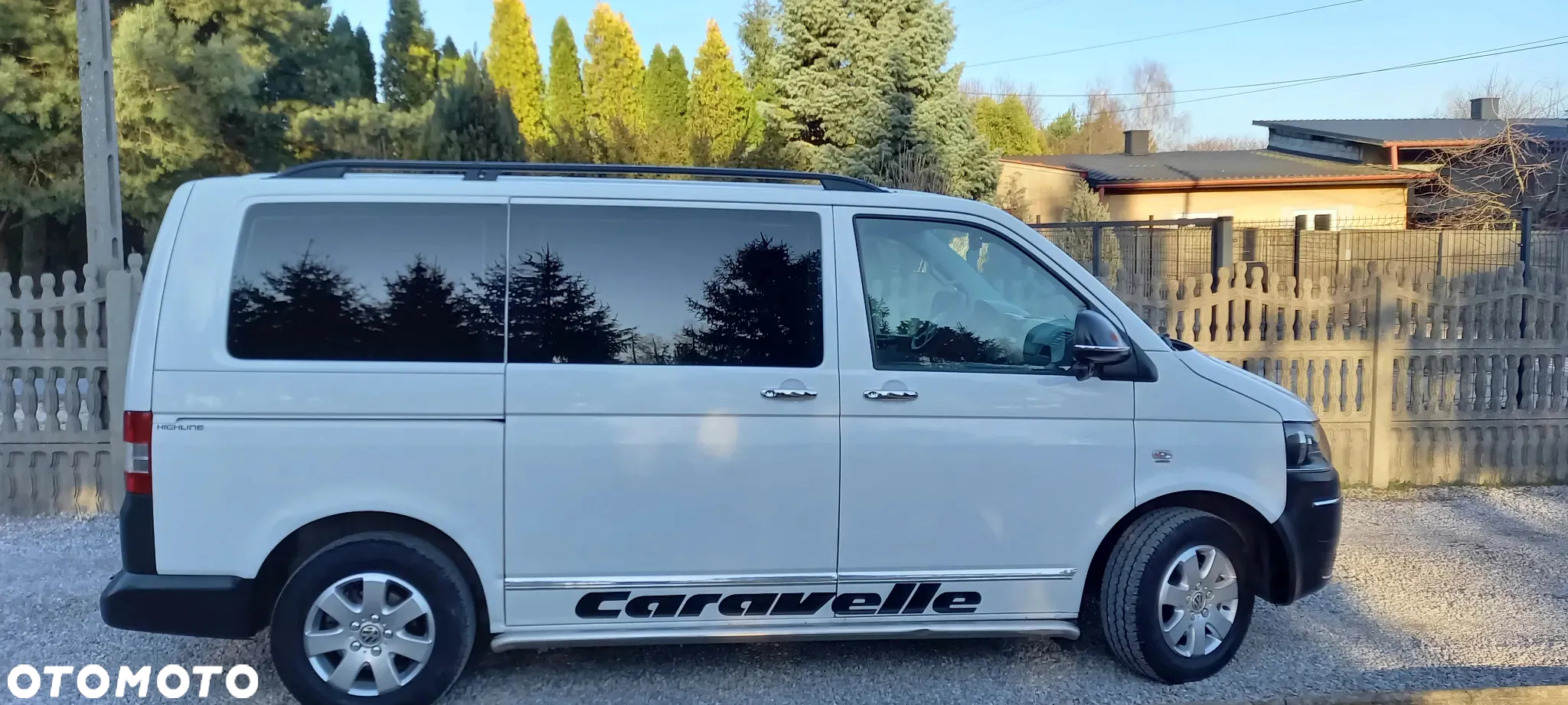 Volkswagen Transporter Caravelle Kurz DSG Comfortline - 2