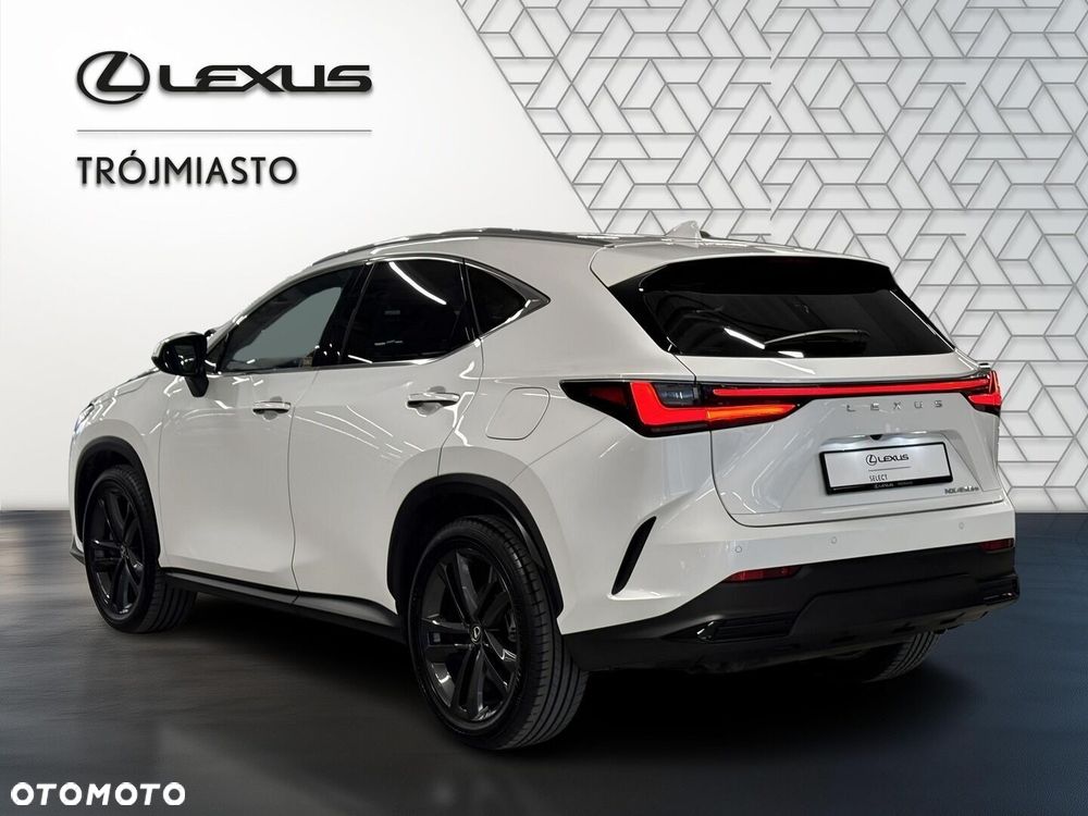 Lexus NX - 7