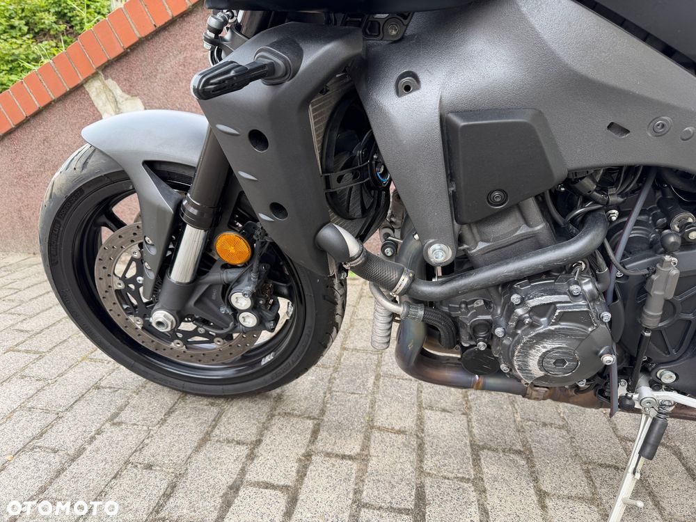 Yamaha MT - 8