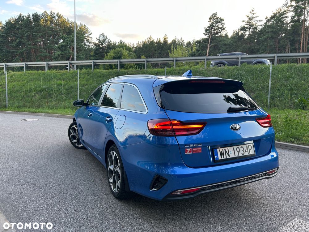 Kia Ceed 1.5 T-GDI Business Line Plus - 10