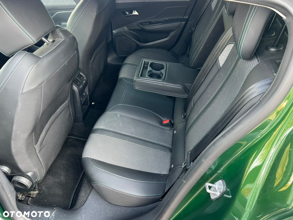 Peugeot 308 1.2 PureTech GPF Allure Pack S&S EAT8 - 6