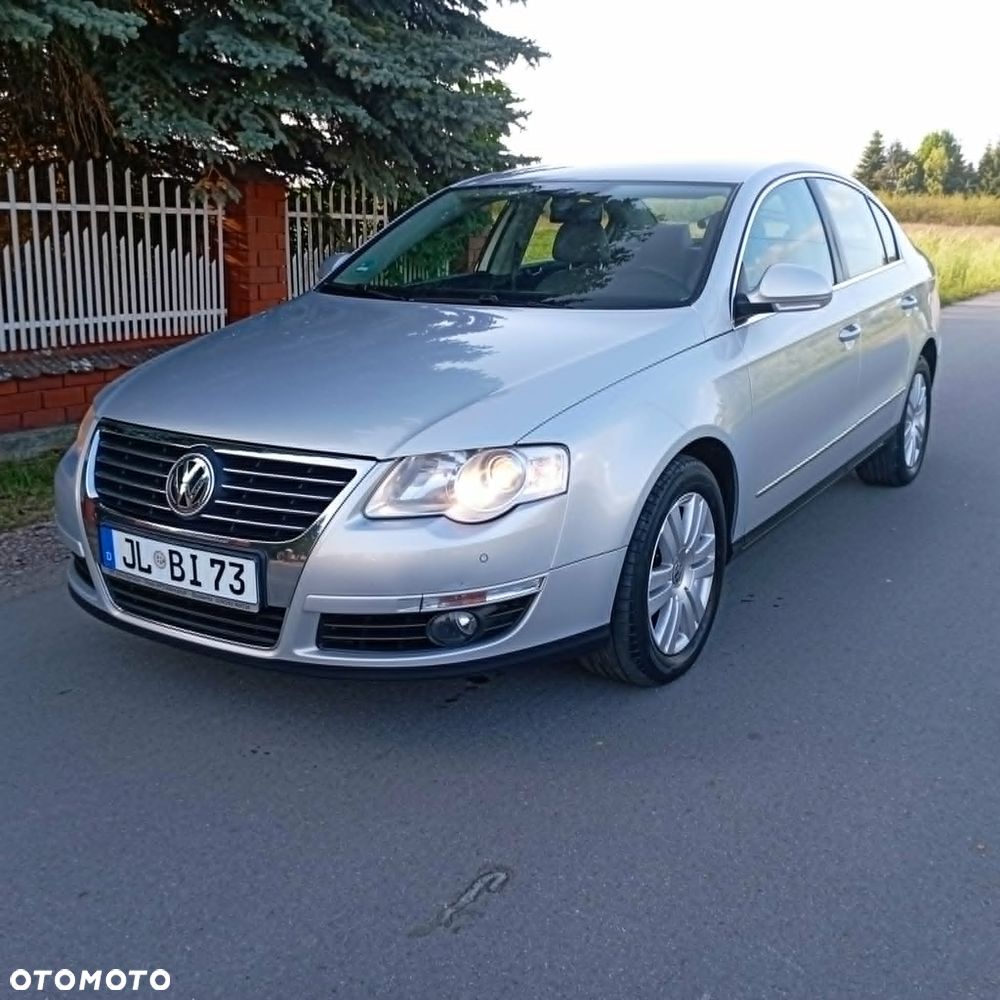 Volkswagen Passat 2.0 Comfortline - 1