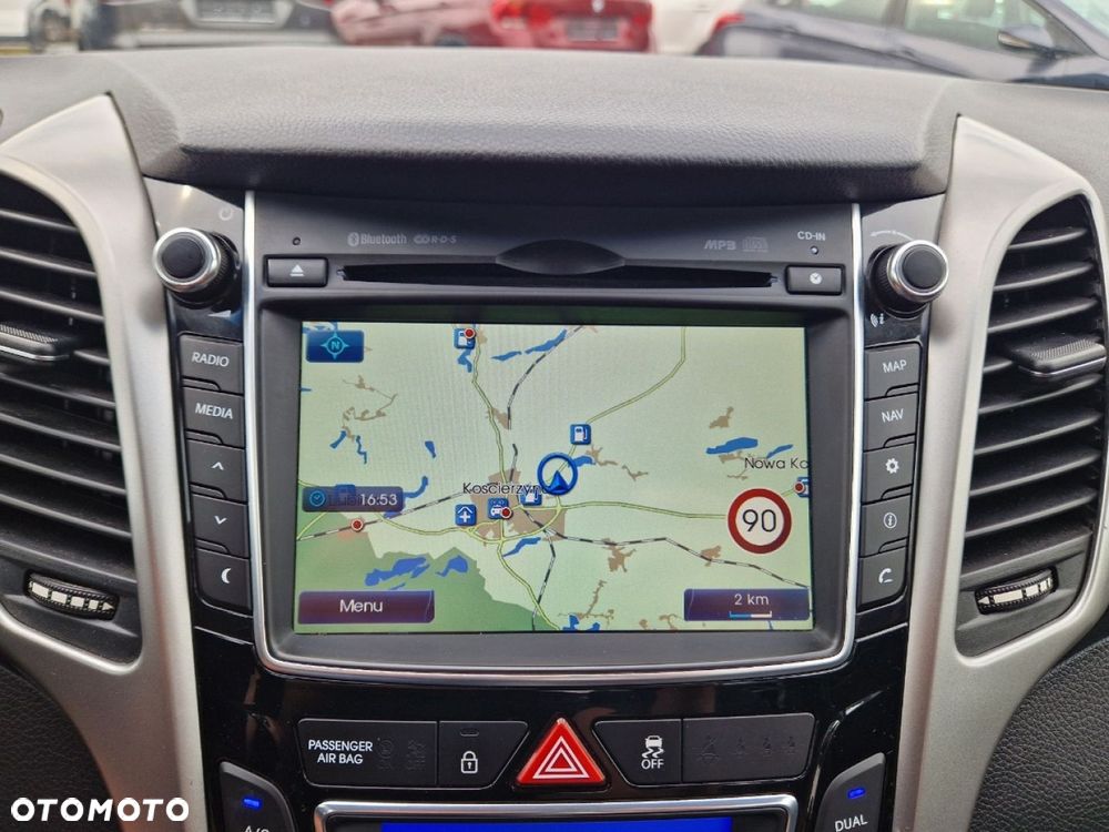 Hyundai i30 1.4 Premium - 12