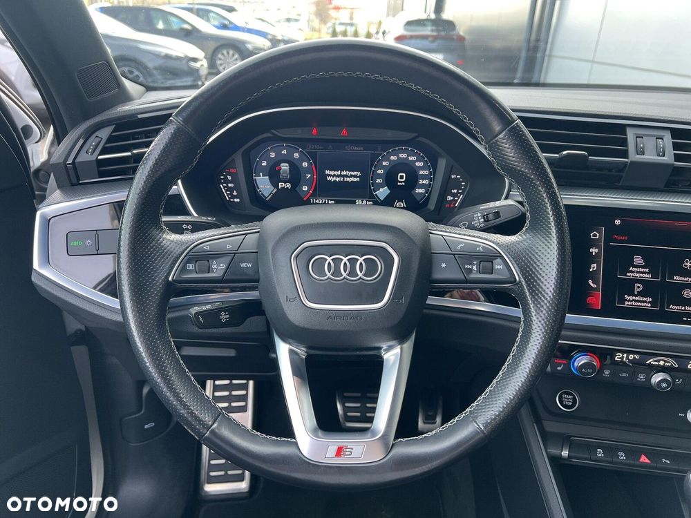 Audi Q3 - 21