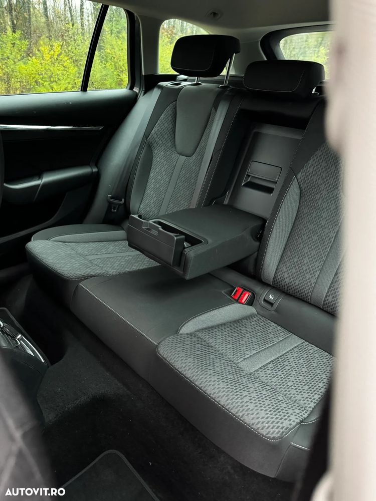 Skoda Octavia 2.0 TDI DSG Premium Edition - 6