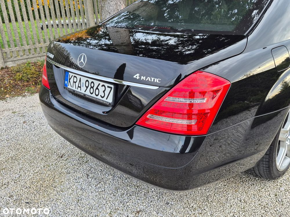 Mercedes-Benz Klasa S 500 4Matic 7G-TRONIC - 27