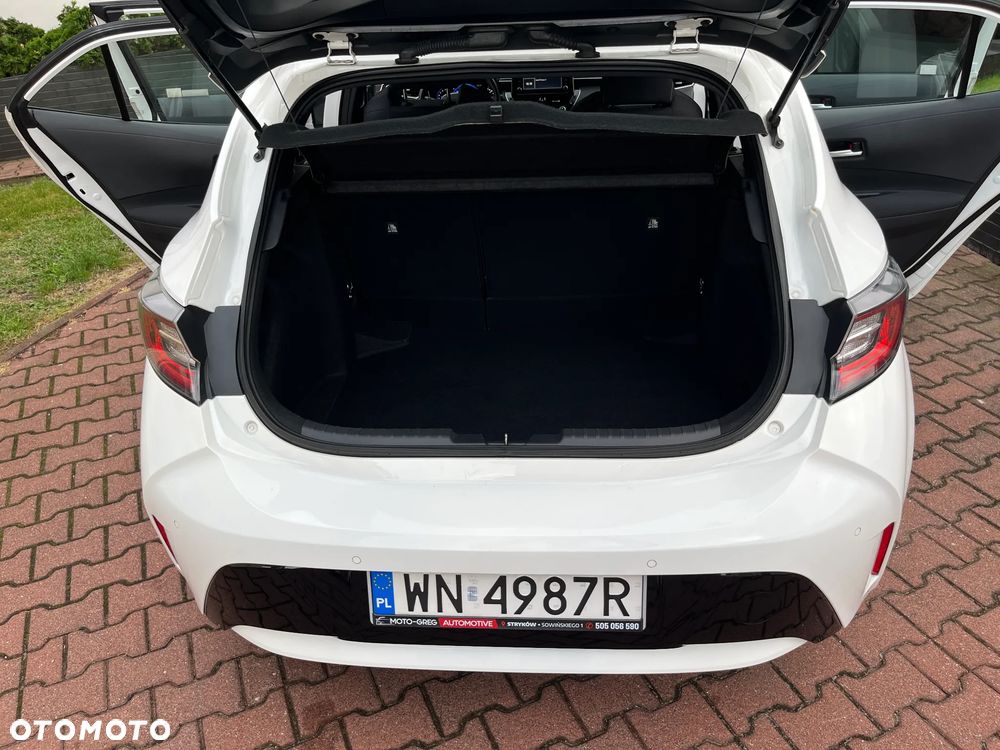 Toyota Corolla 1.8 Hybrid Comfort - 23