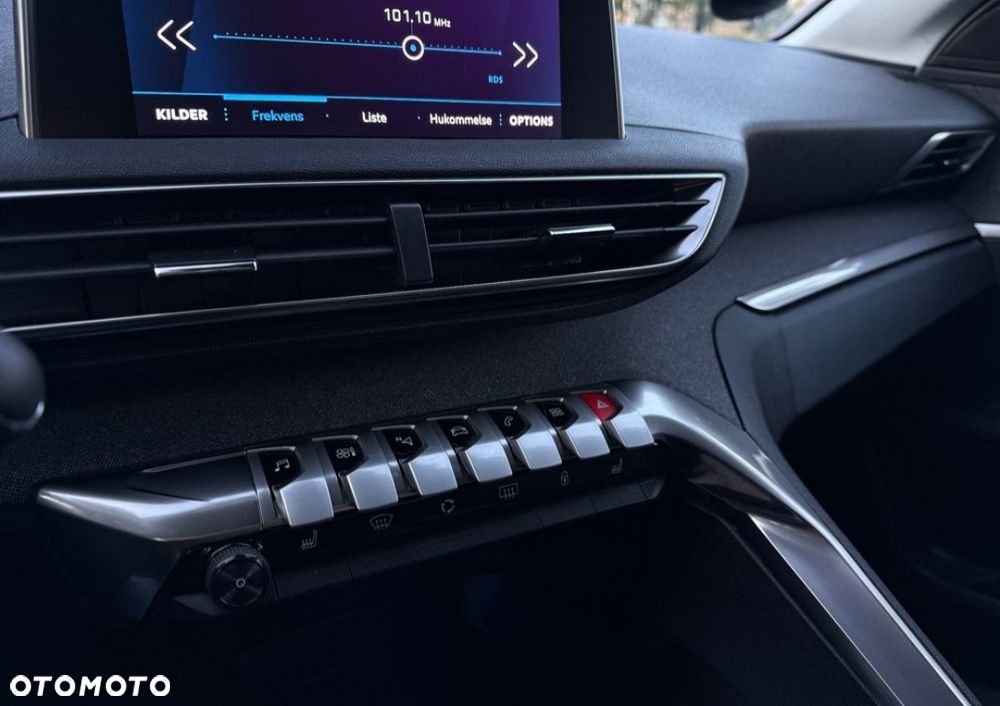 Peugeot 3008 1.5 BlueHDi Allure S&S EAT8 - 10
