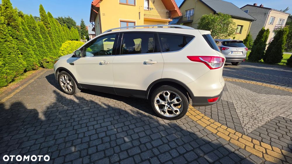 Ford Escape 2.0 EcoBoost AWD Titanium - 7