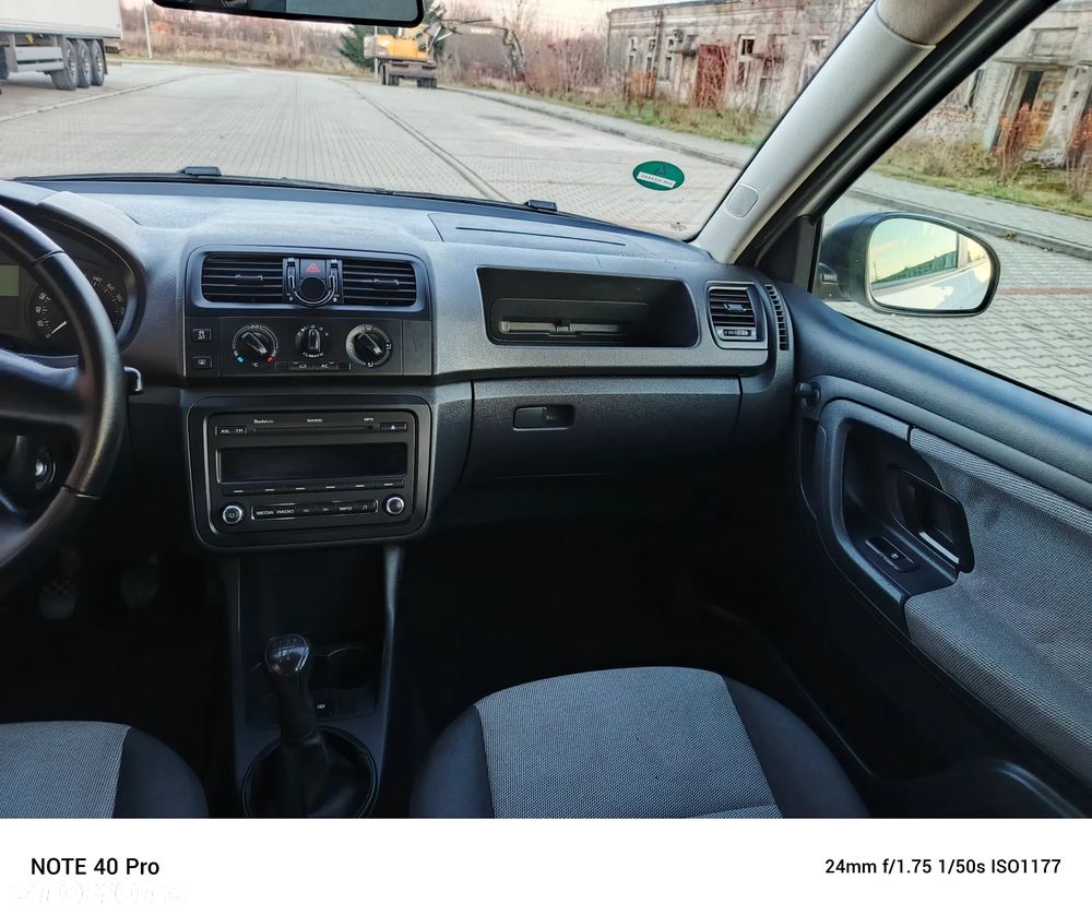 Skoda Fabia 1.2 HTP Active - 17