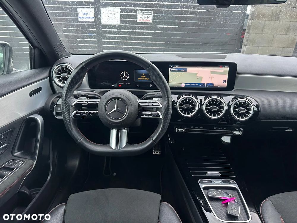 Mercedes-Benz Klasa A 180 d 8G-DCT AMG Line - 7