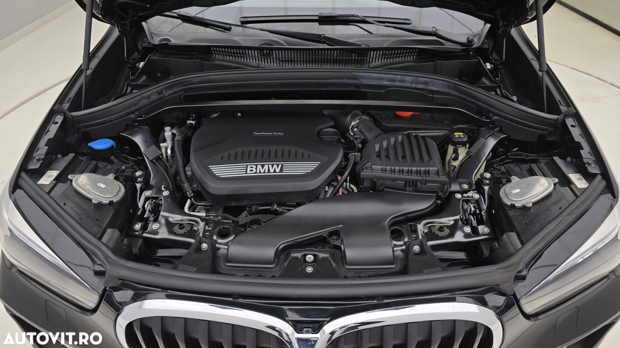 BMW X1 - 24