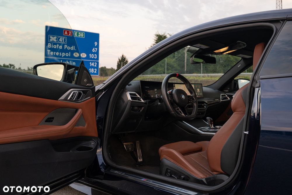 BMW M4 Competition M xDrive - 14