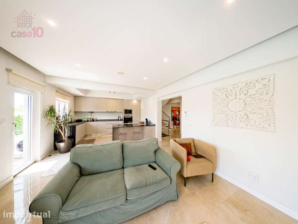 Moradia V4+1 renovada, com piscina, em Alcochete - Grande imagem: 4/45
