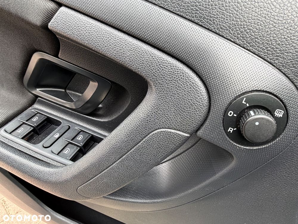 Skoda Roomster 1.4 16V Ambition - 6