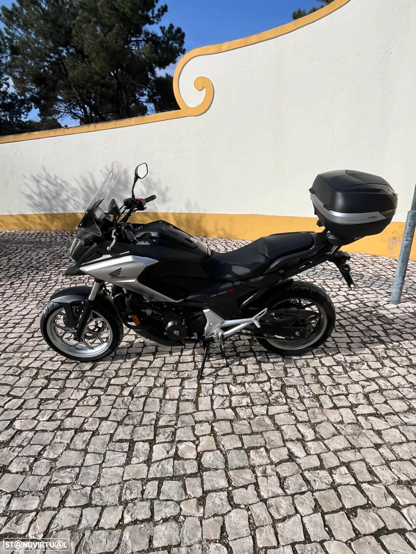 Honda NC750X X - 4