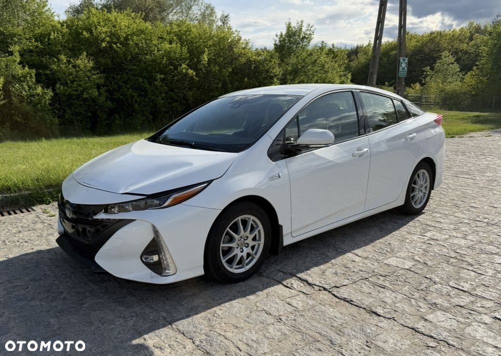 Toyota Prius - 1