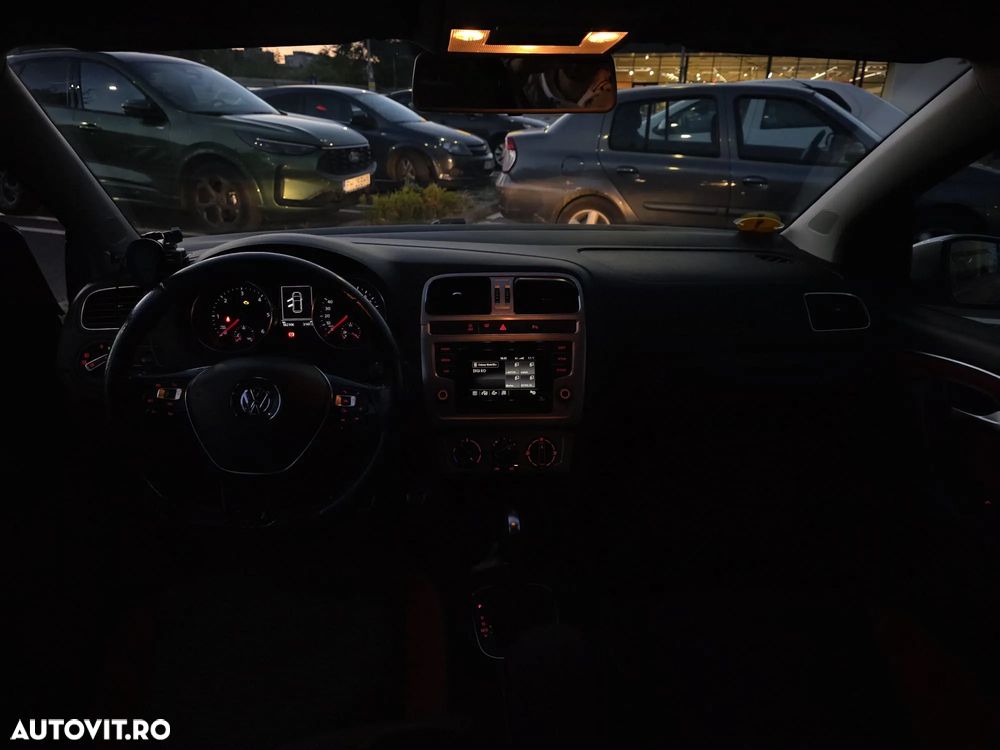 Volkswagen Polo 1.4 TDI CR BMT DSG Comfortline - 14