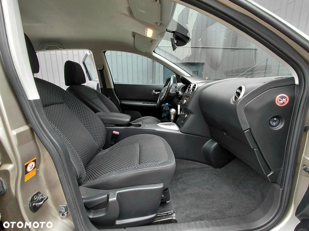 Nissan Qashqai 2.0 Tekna CVT - 18