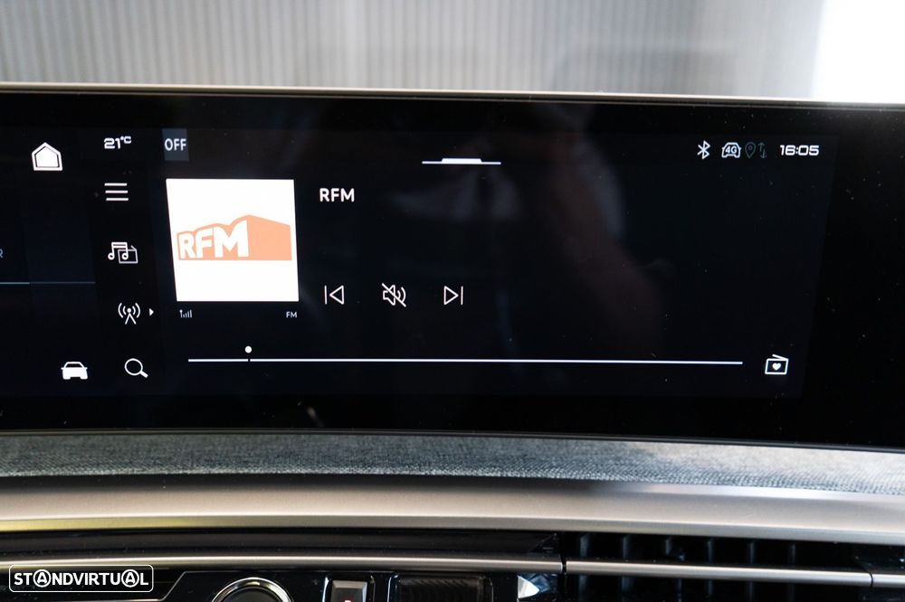 Peugeot E-3008 73 kWh Allure - 13