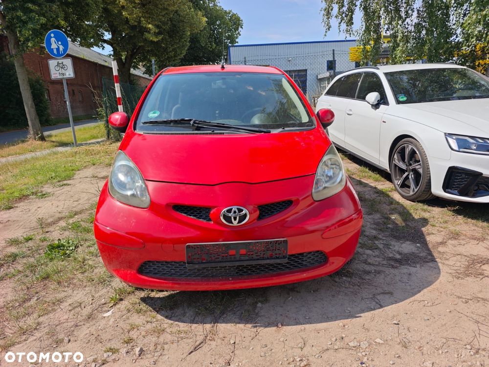 Toyota Aygo - 2