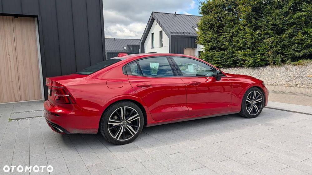 Volvo S60 T4 R-Design - 4