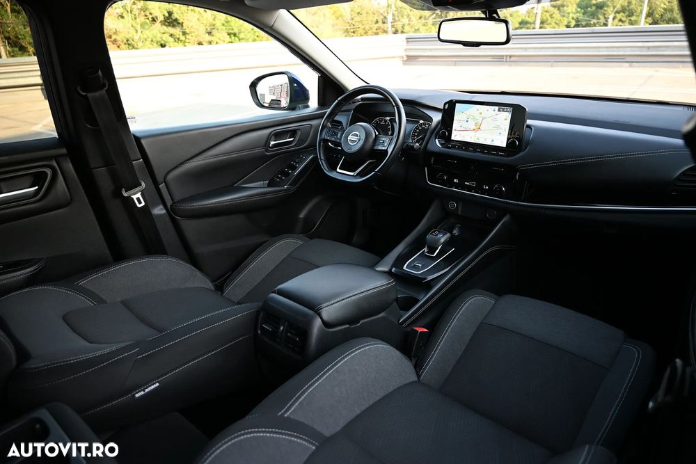 Nissan Qashqai 1.3 DIG-T 4x4 MHEV Xtronic N-Connecta - 10