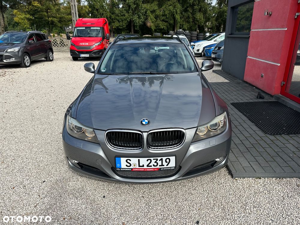BMW Seria 3 320i Edition Exclusive - 30