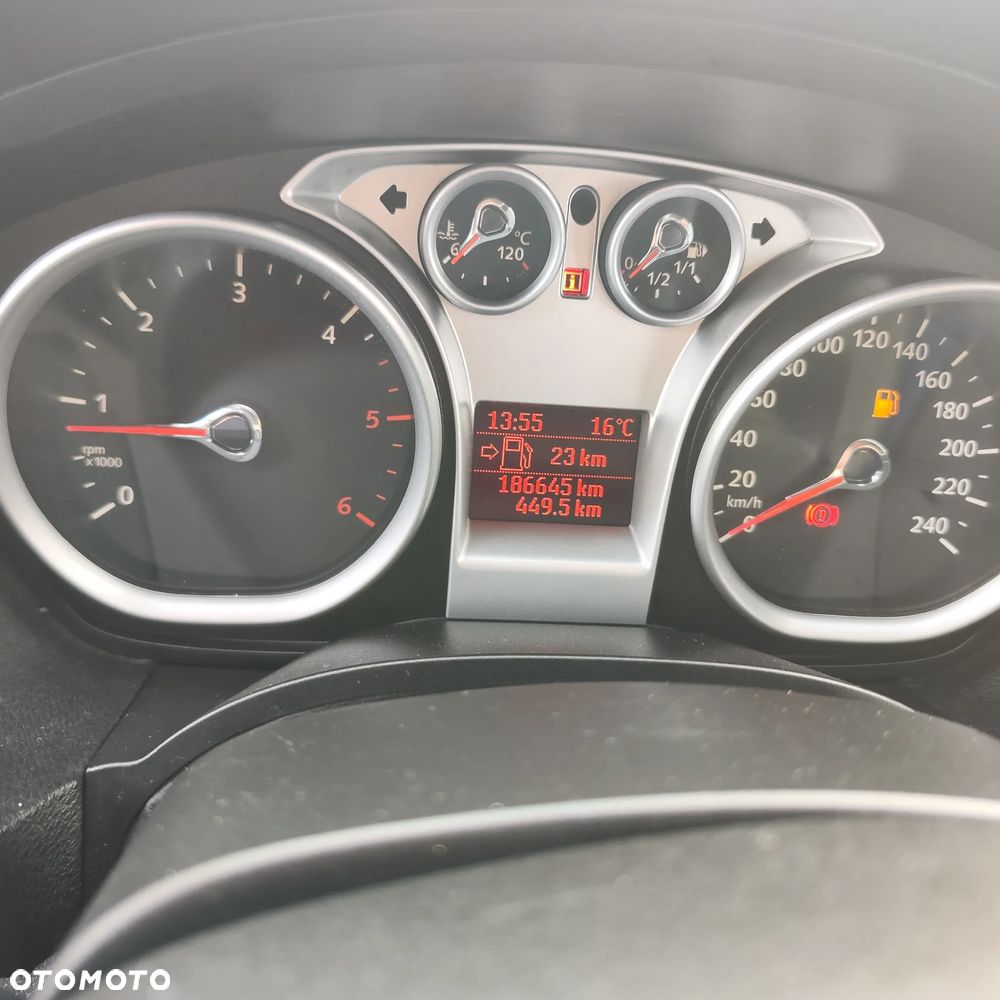 Ford Kuga 2.0 TDCi 2x4 Trend - 22