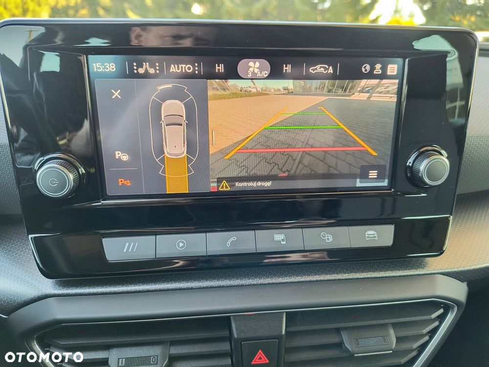 Seat Leon 1.0 eTSI Style DSG - 26