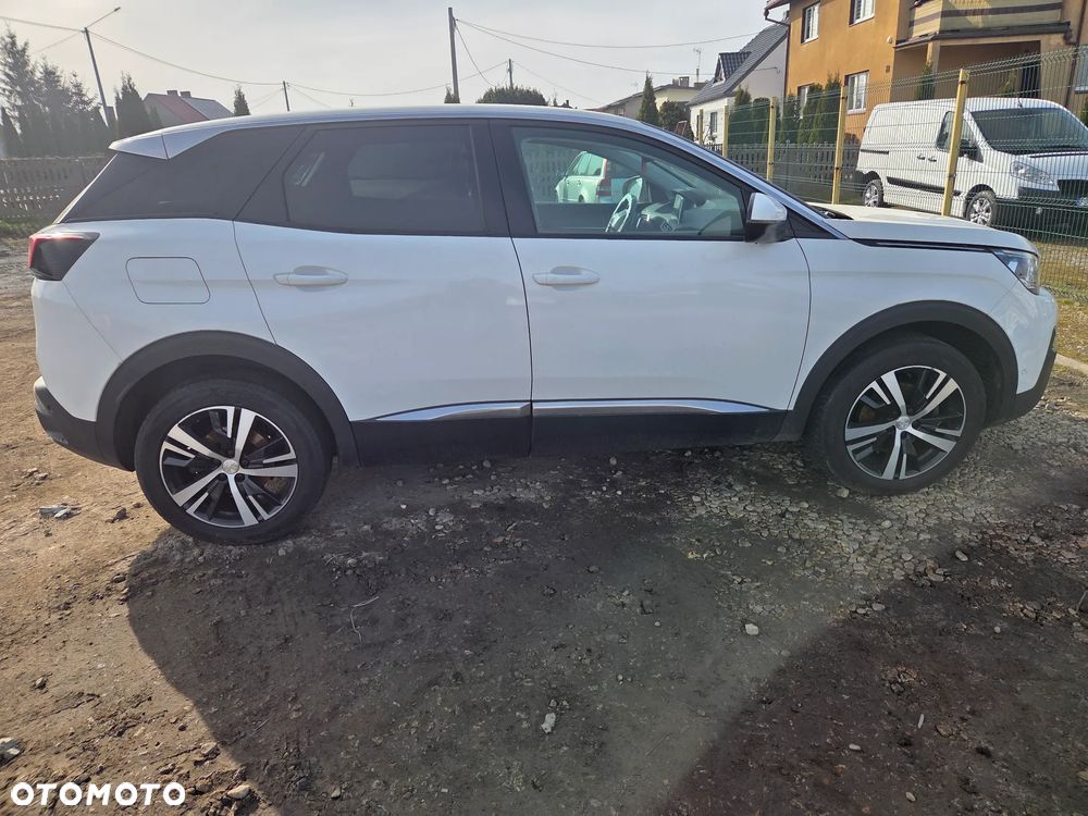 Peugeot 3008 BlueHDi 130 Stop & Start EAT8 Allure - 13