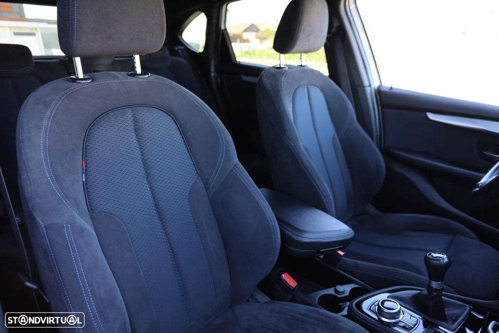 BMW 216 Active Tourer d Pack M - 16