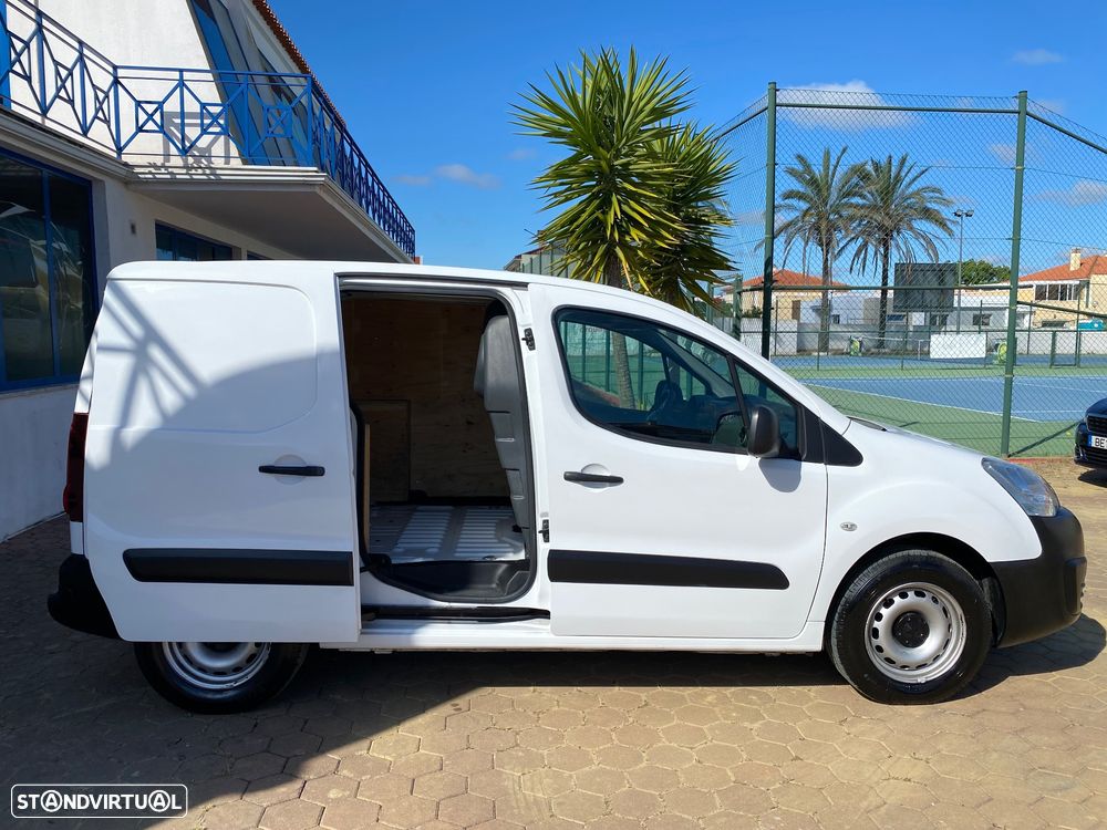 Peugeot Partner 1.6 BlueHDi 100cv - IVA Dedutível - 3 lugares - 5