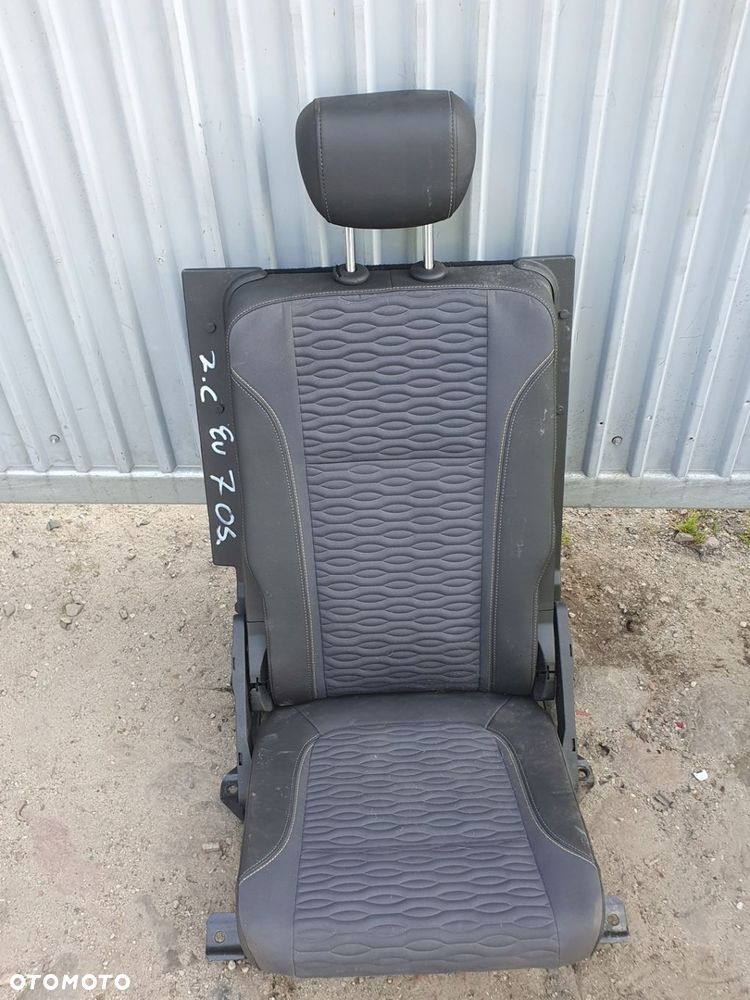 fotel 3 rząd Opel Zafira C - 13