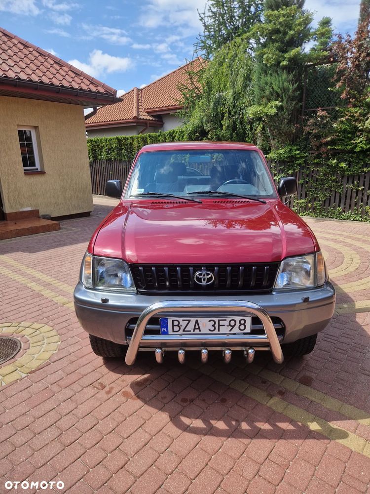 Toyota Land Cruiser - 7